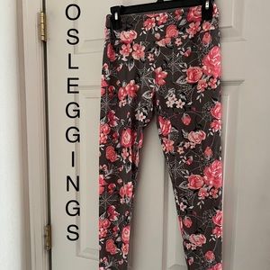 NWOT OS LULAROE LEGGINGS